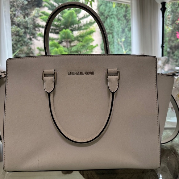 Michael Kors Selma leather white satchel bag saffiano leather - Picture 1 of 8